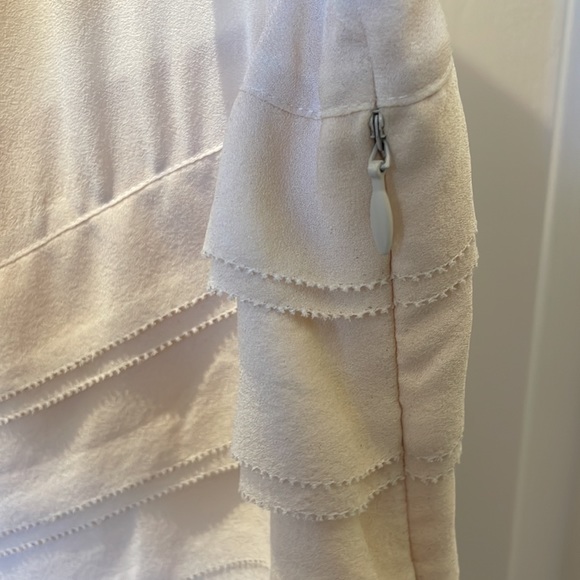 NWOT Tory Burch Crème Coloured Layered Silk Sleeveless Top - Picture 3 of 7